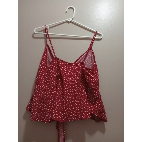 Tie Front Red with White Hearts Crop Top Size L (12-14) - Picture 3 of 3